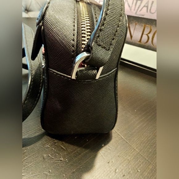 Rebecca Minkoff Mab Camera Crossbody Bag with Tassel. - Picture 7 of 10